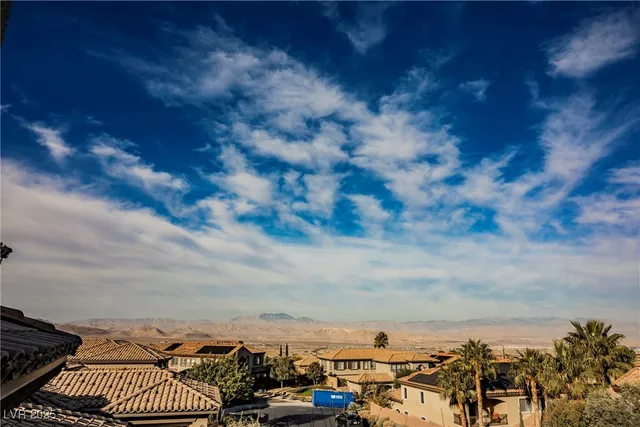 $5,800 | 2768 Liberation Drive, Henderson, NV 89044