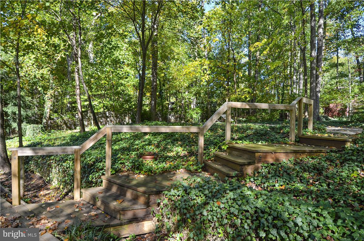 22709 Frederick Road Clarksburg, MD 20871 - Photo 18 of 18 Stairs up to pool