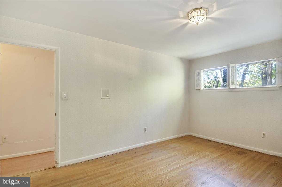22709 Frederick Road Clarksburg, MD 20871 - Photo 7 of 18 Bedroom