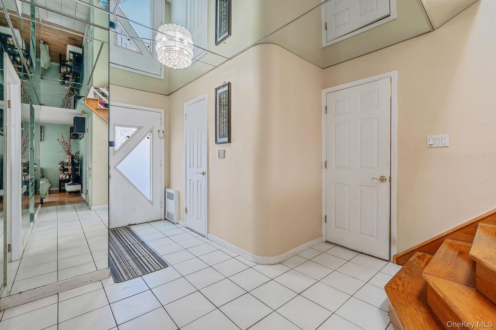 61 Southgate Road Valley Stream, NY 11581 - Photo 6 of 47