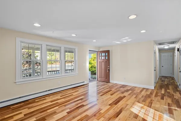 $455,000 | 800 Tunk Hill Road, Scituate, RI 02825