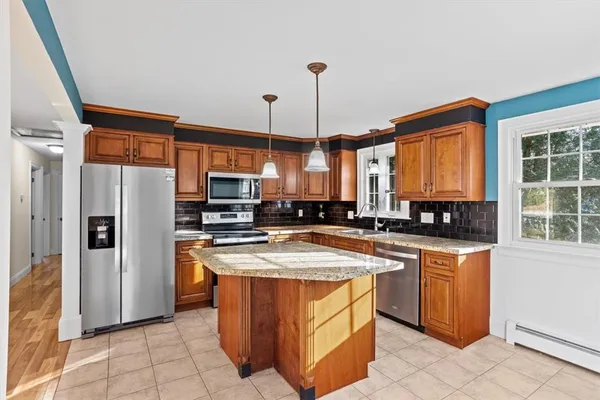 $455,000 | 800 Tunk Hill Road, Scituate, RI 02825