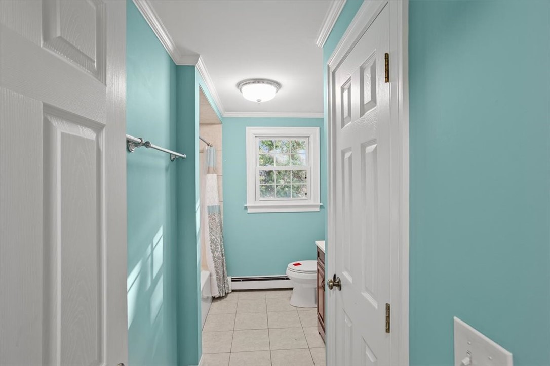 800 Tunk Hill Road Scituate, RI 02825 - Photo 21 of 37