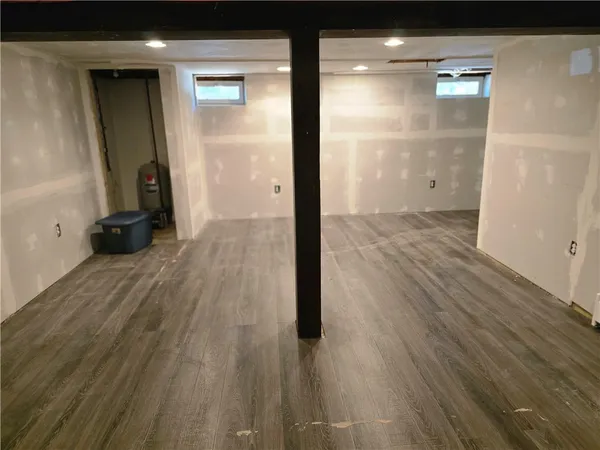 $455,000 | 800 Tunk Hill Road, Scituate, RI 02825