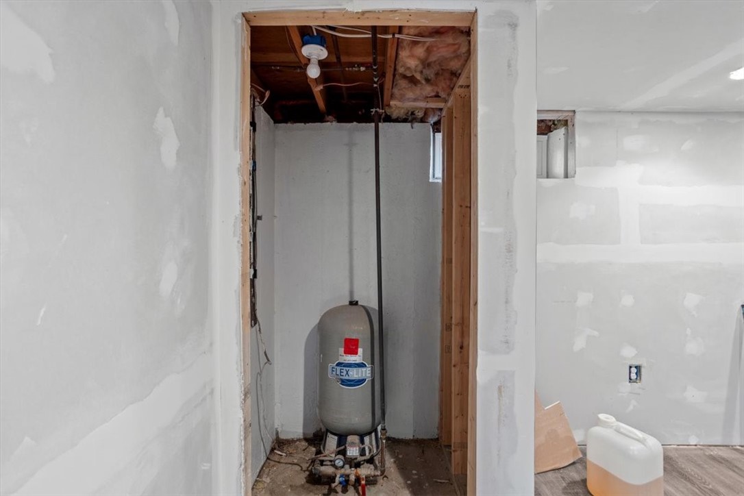 800 Tunk Hill Road Scituate, RI 02825 - Photo 33 of 37