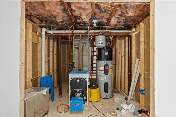 $455,000 | 800 Tunk Hill Road, Scituate, RI 02825