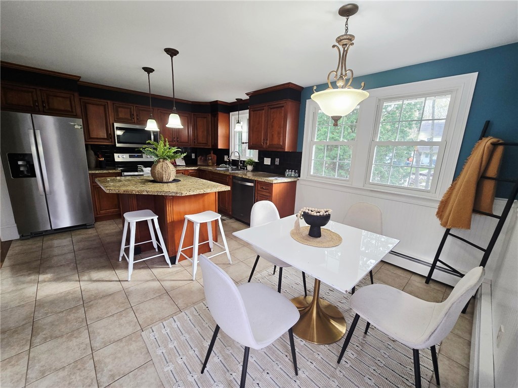 800 Tunk Hill Road Scituate, RI 02825 - Photo 9 of 34