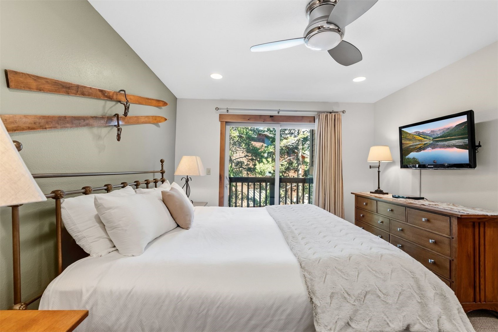 405 4 O Clock Road, Unit C Breckenridge, CO 80424 - Photo 18 of 32