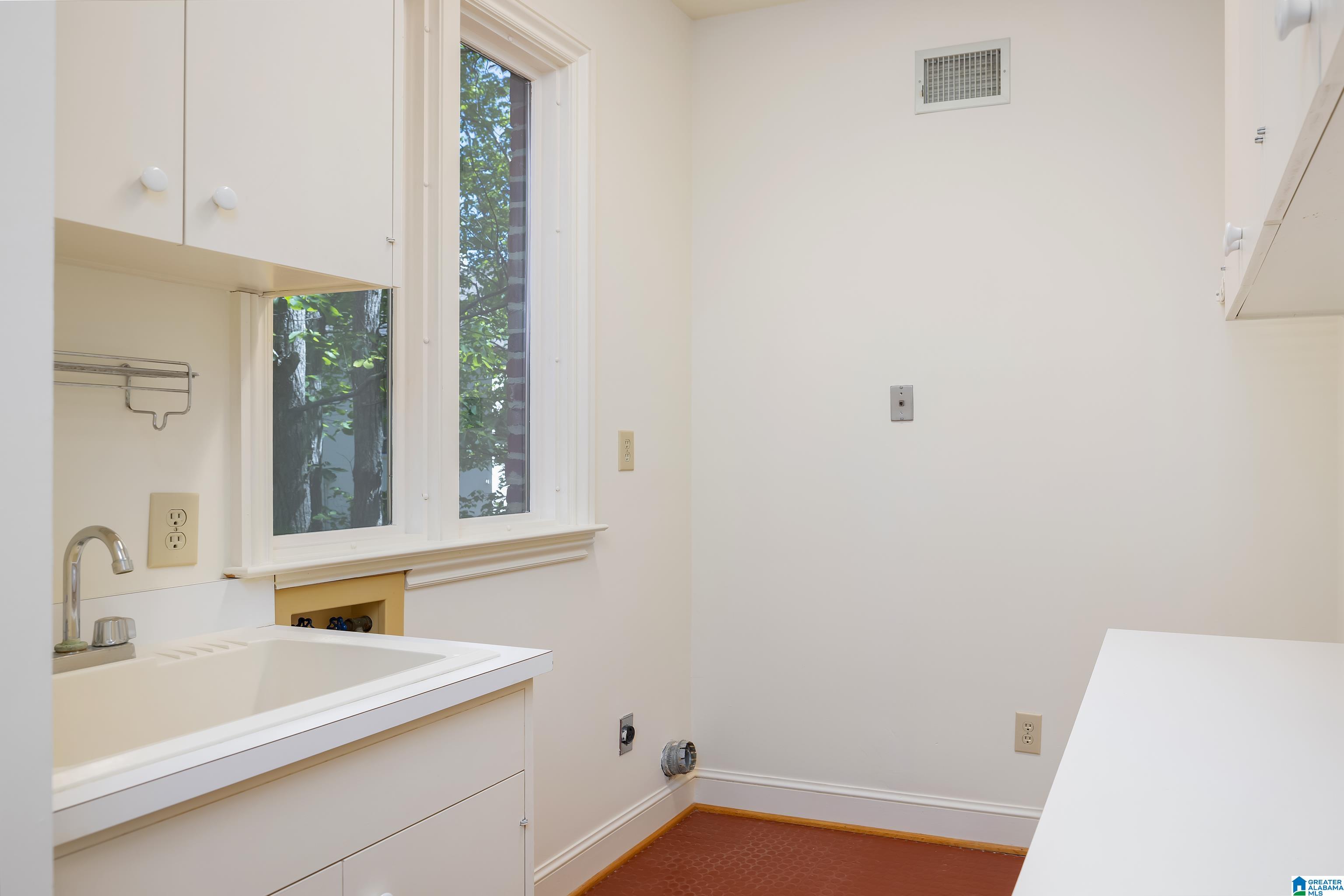 3243 Dell Road Birmingham, AL 35223 - Photo 33 of 79 Gallery Image 33