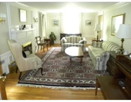 23 Whittier Road Needham, MA 02492 - Photo 3 of 25 Gallery Image 3