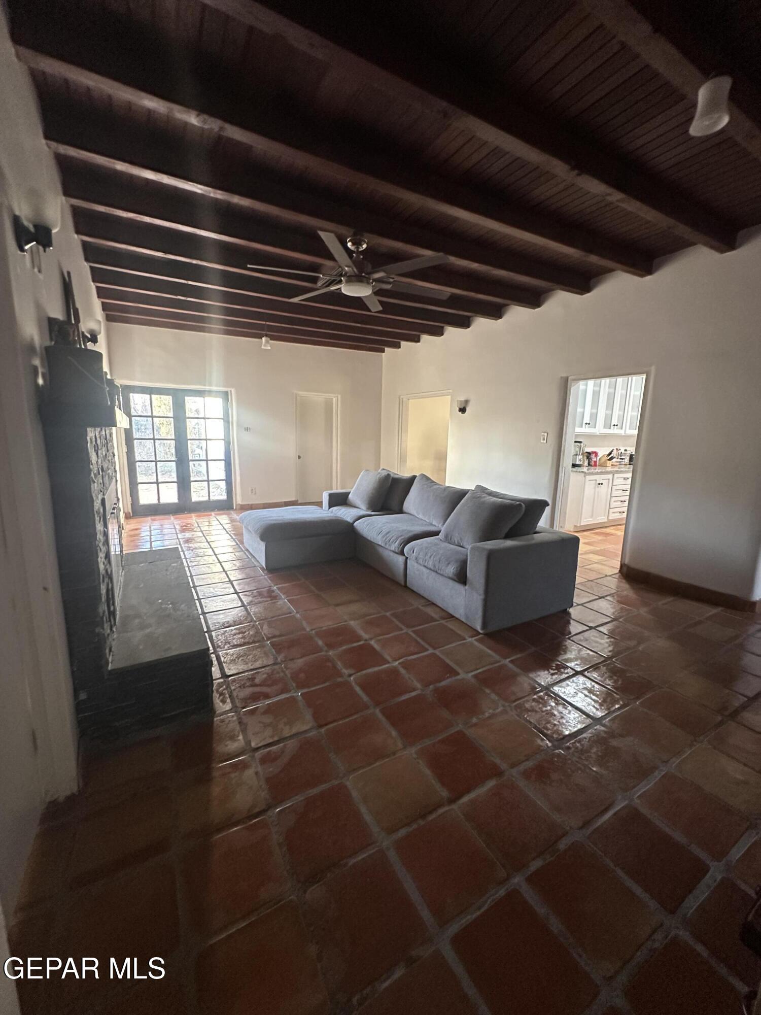 4527 Emory Road El Paso, TX 79922 - Photo 14 of 24 IMG_3063