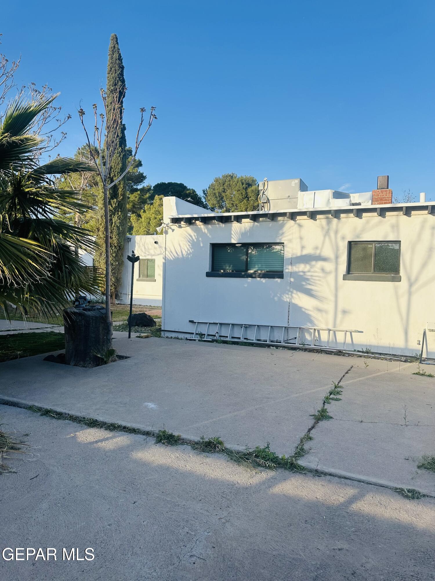 4527 Emory Road El Paso, TX 79922 - Photo 21 of 24 IMG_3048