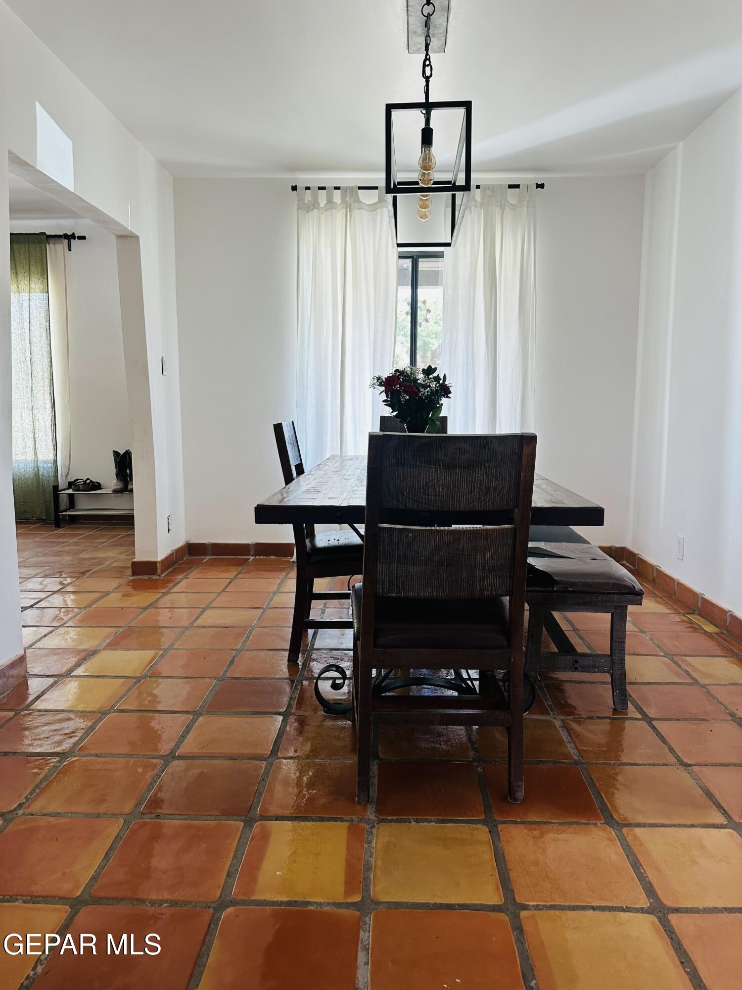 4527 Emory Road El Paso, TX 79922 - Photo 5 of 24 IMG_3012