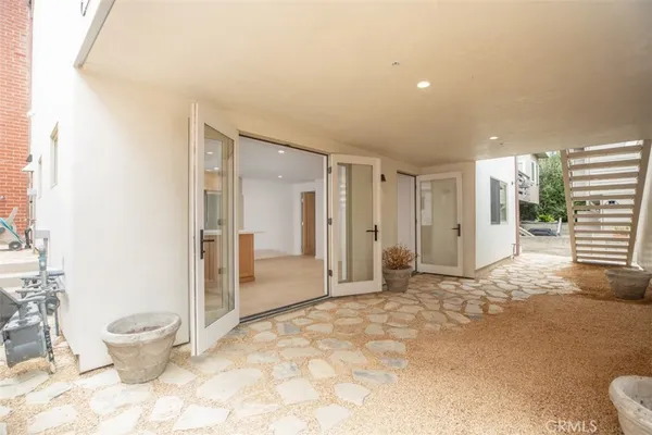 $3,500 | 281 B Grandview Street, Laguna Beach, CA 92651