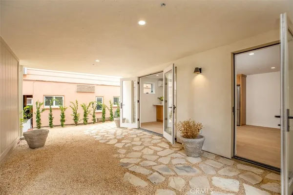 $3,500 | 281 B Grandview Street, Laguna Beach, CA 92651