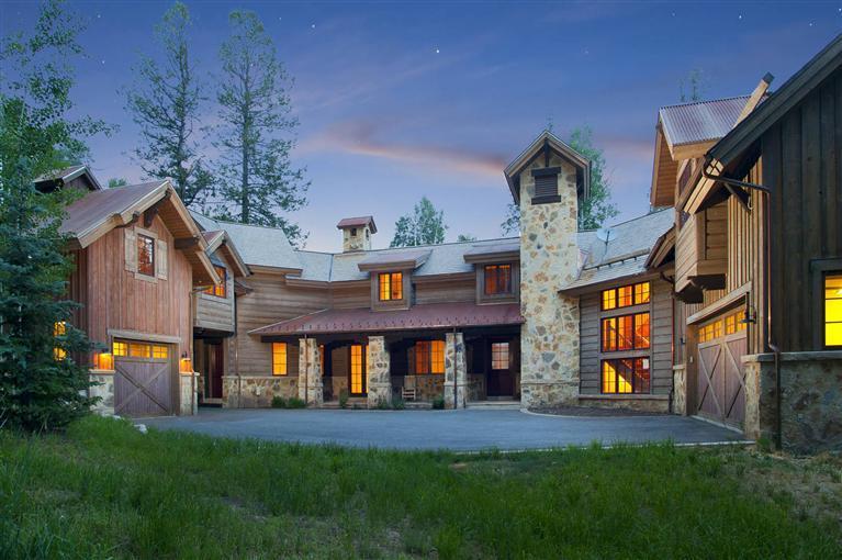 50 Elk Spring Court Edwards, CO 81632 - Photo 4 of 25 a front view of a house with a yard
