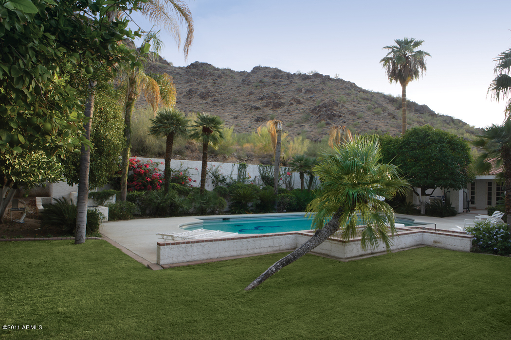 5315 East Paradise Canyon Road Paradise Valley, AZ 85253 - Photo 15 of 17 back yard