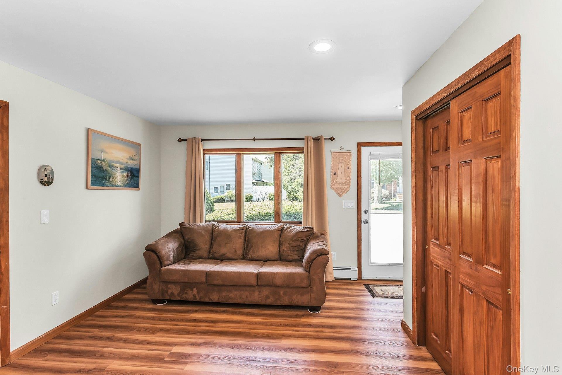 2 Arbor Road Syosset, NY 11791 - Photo 13 of 29 Gallery Image 13
