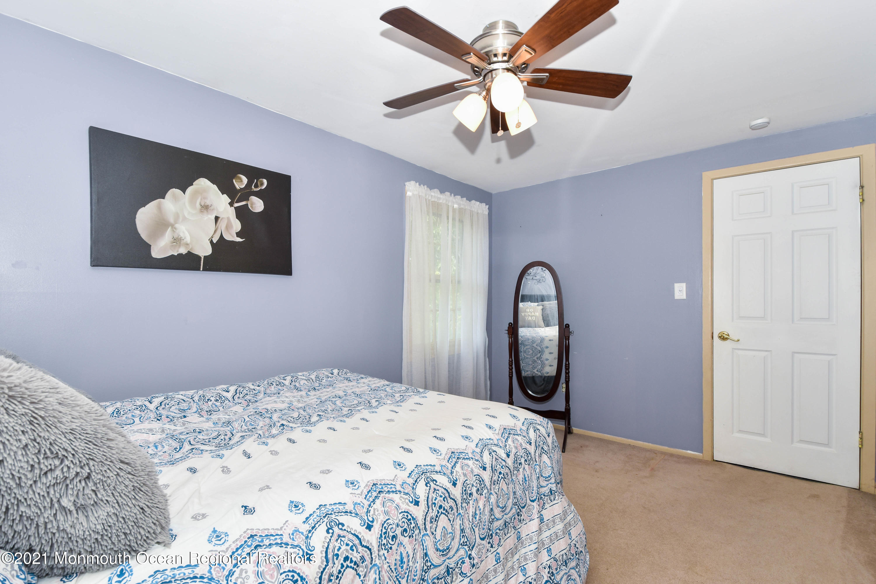 353 Lloyd Road Matawan, NJ 07747 - Photo 13 of 18 11 Bedroom 3-2