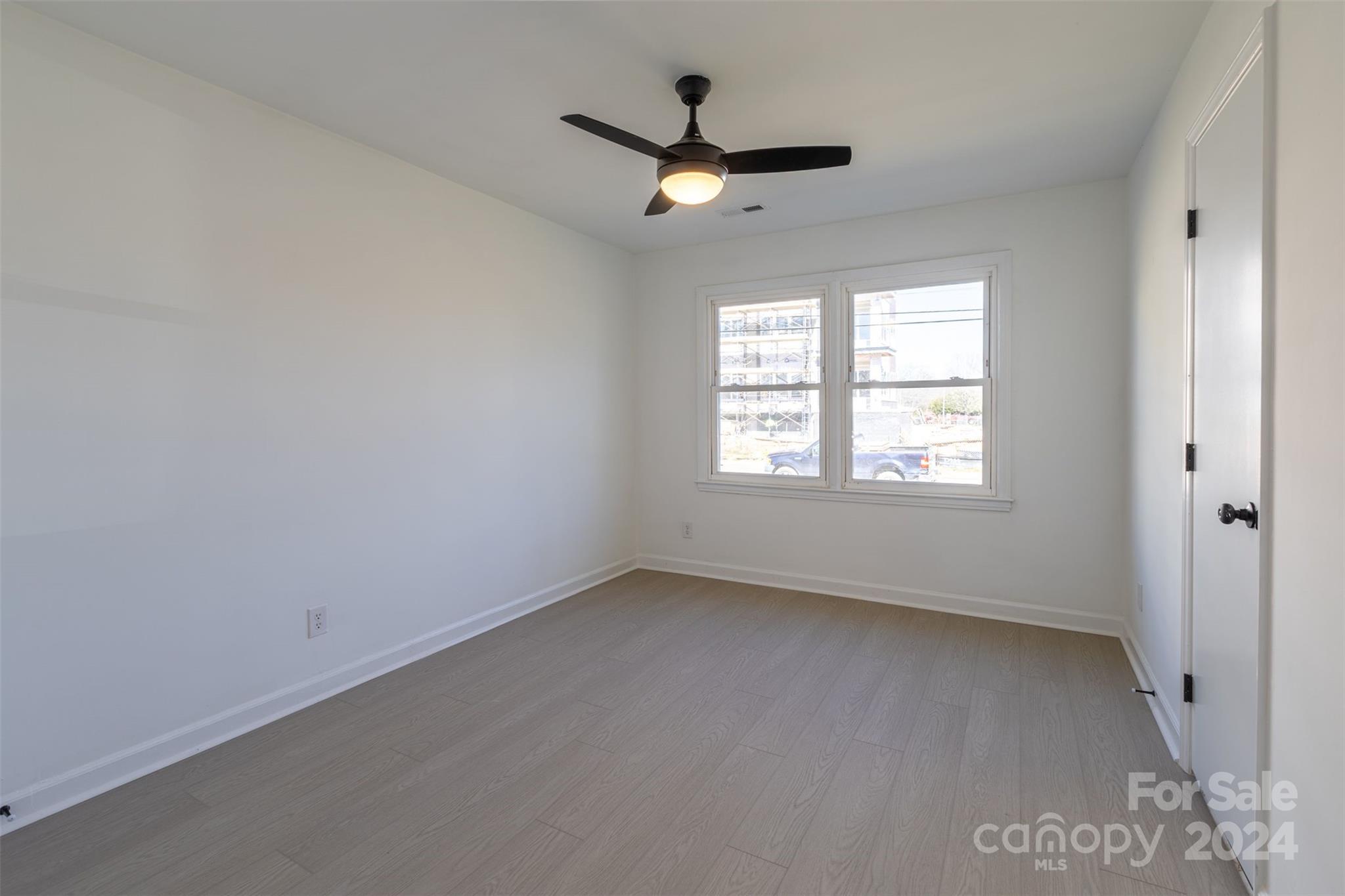 316 Hollis Road Charlotte, NC 28209 - Photo 17 of 27 Gallery Image 17