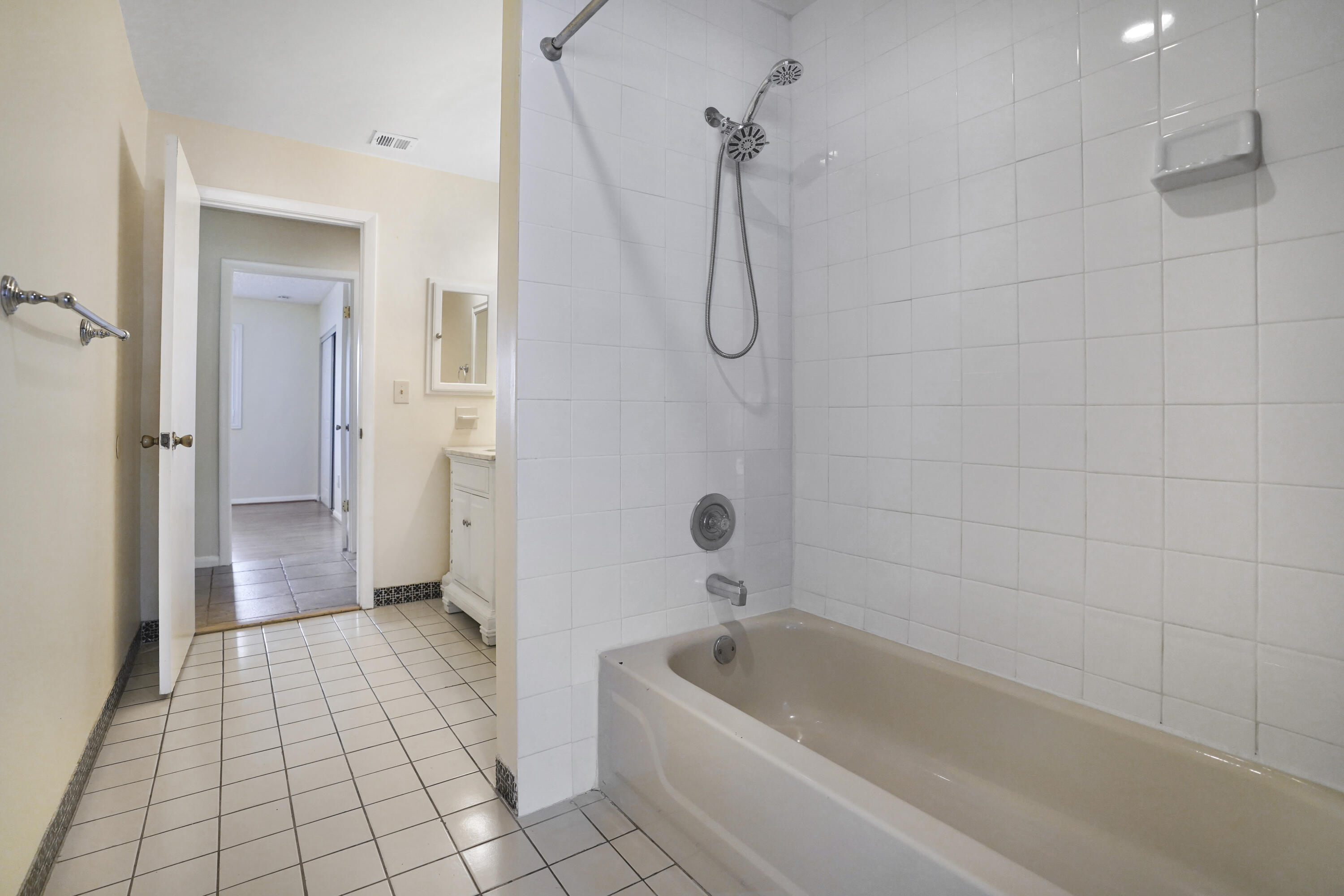 22671 Bella Rita Circle Boca Raton, FL 33433 - Photo 26 of 37 Cabana.Bathroom.3.