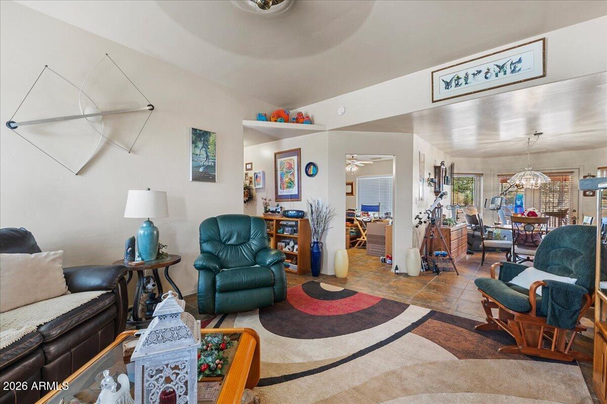 4275 East Sioux Way Rimrock, AZ 86335 - Photo 10 of 24 10-Living