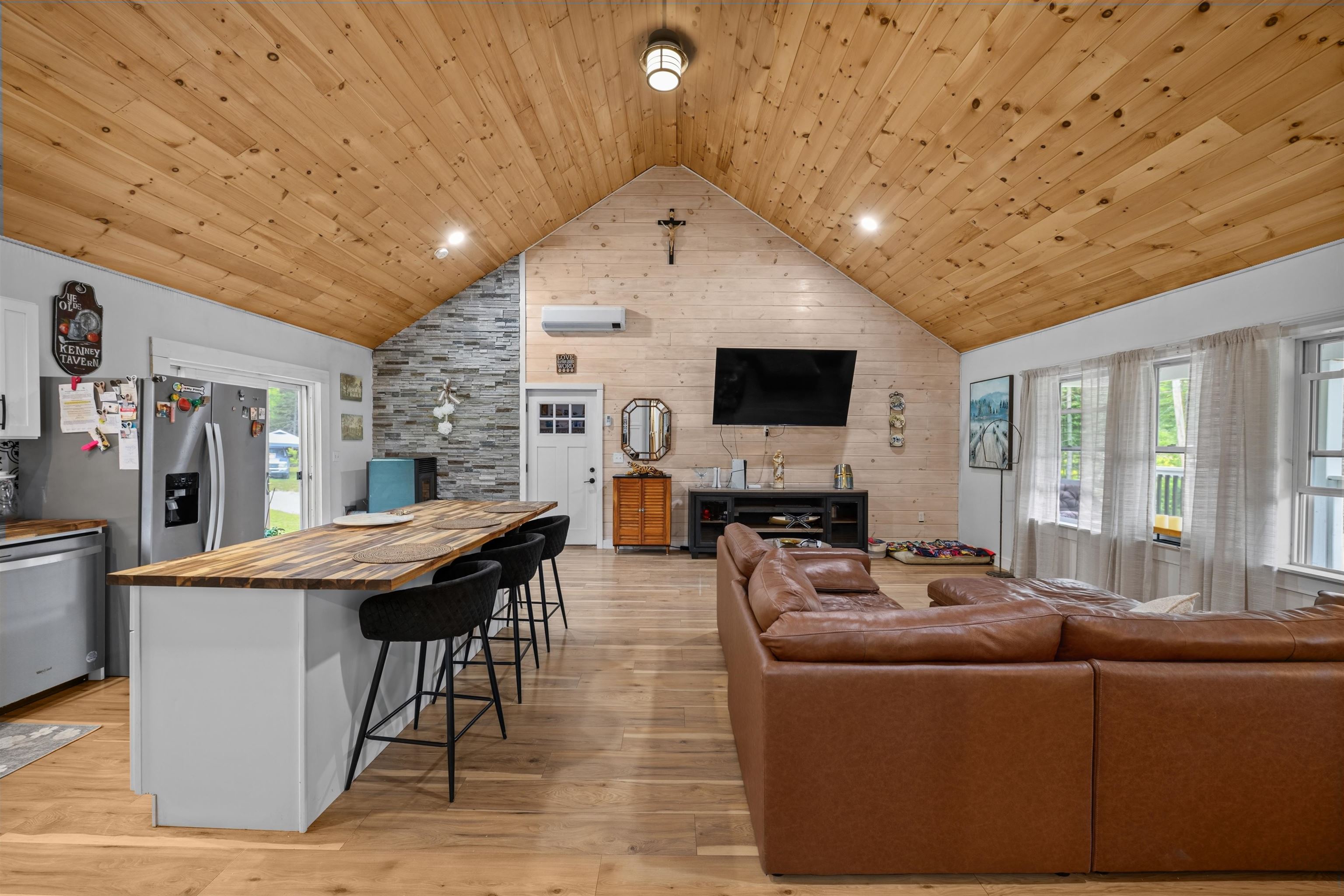 263 Milan Road Milan, NH 03588 - Photo 19 of 44 Gallery Image 19