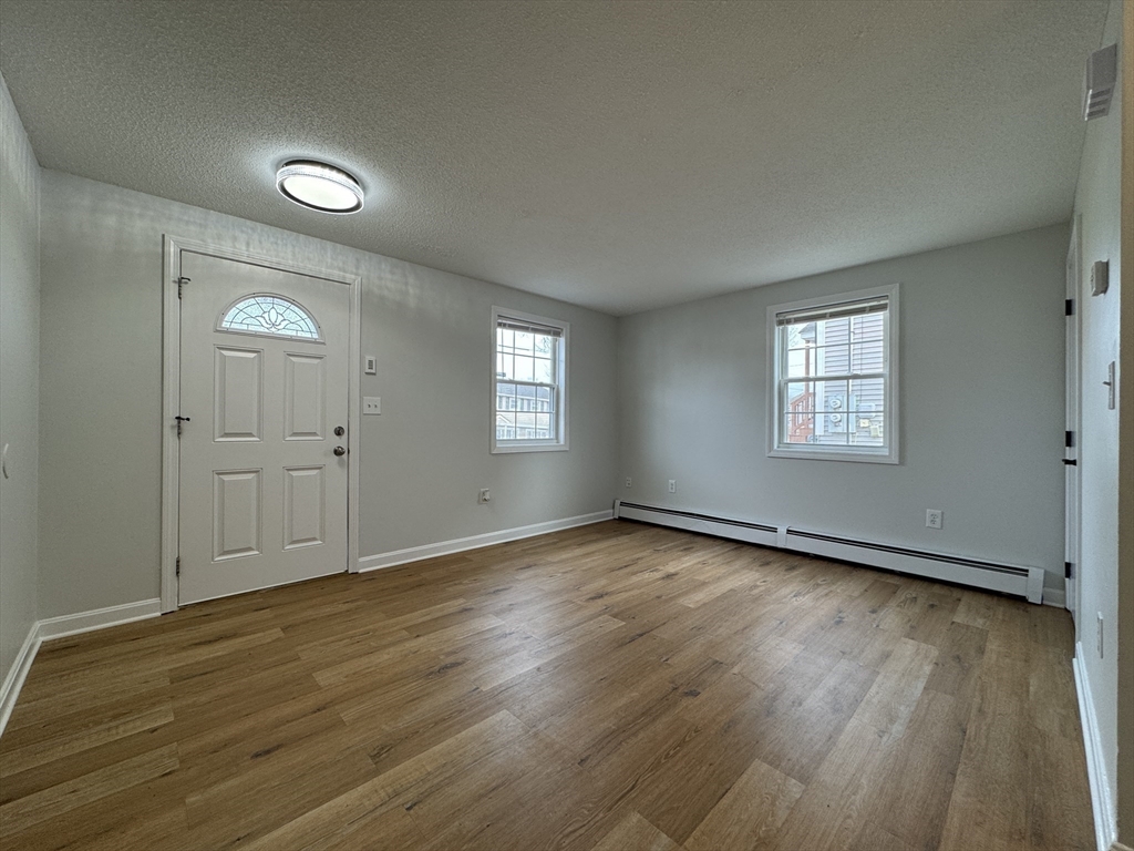 9 Packard Street, Unit 9 Lawrence, MA 01843 - Photo 14 of 23