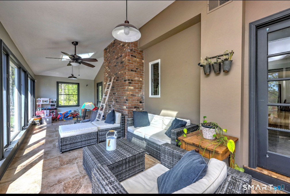 120 Catering Road Wolcott, CT 06716 - Photo 11 of 21