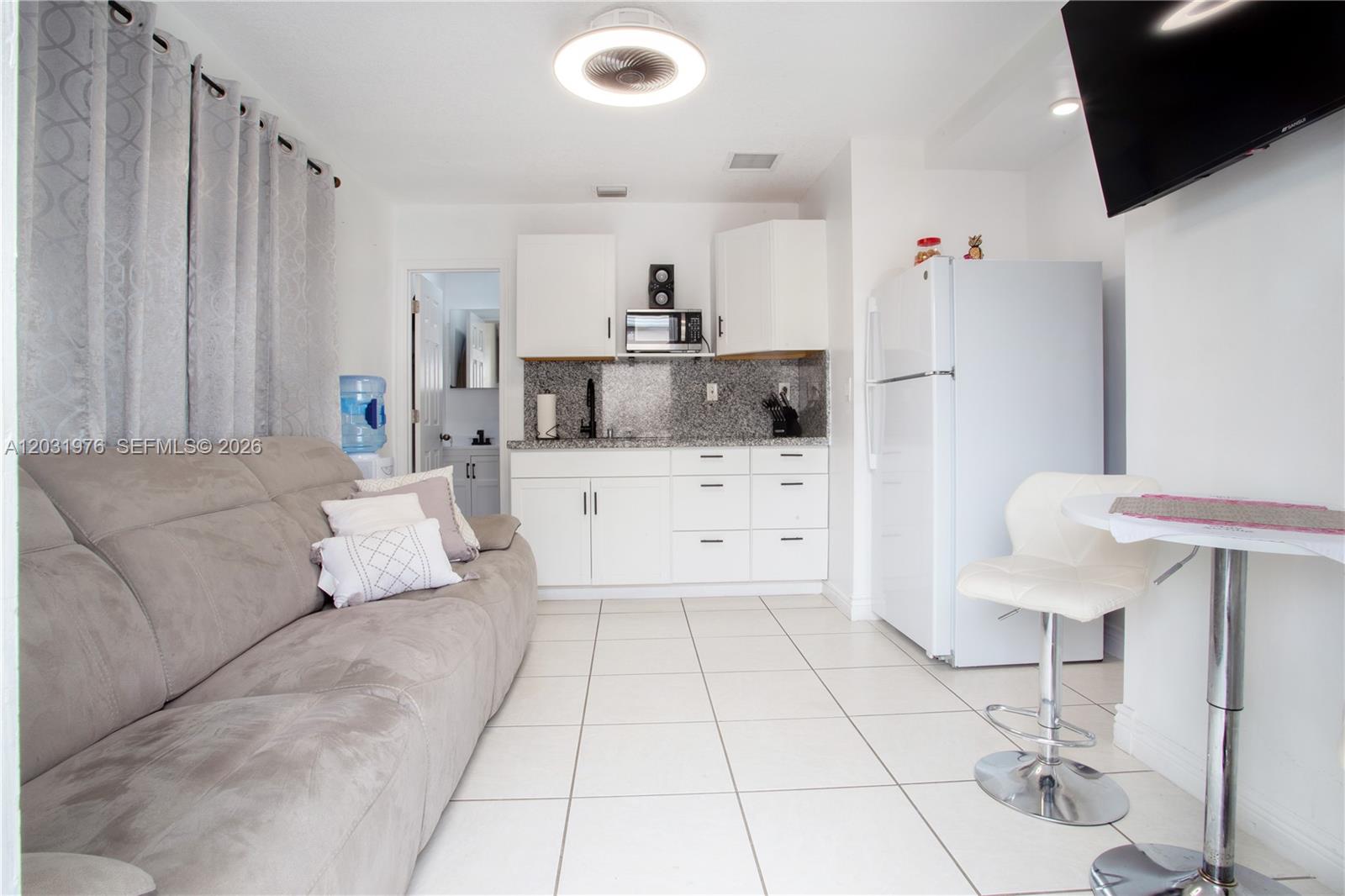 855 West 70 Place Hialeah, FL 33014 - Photo 29 of 39