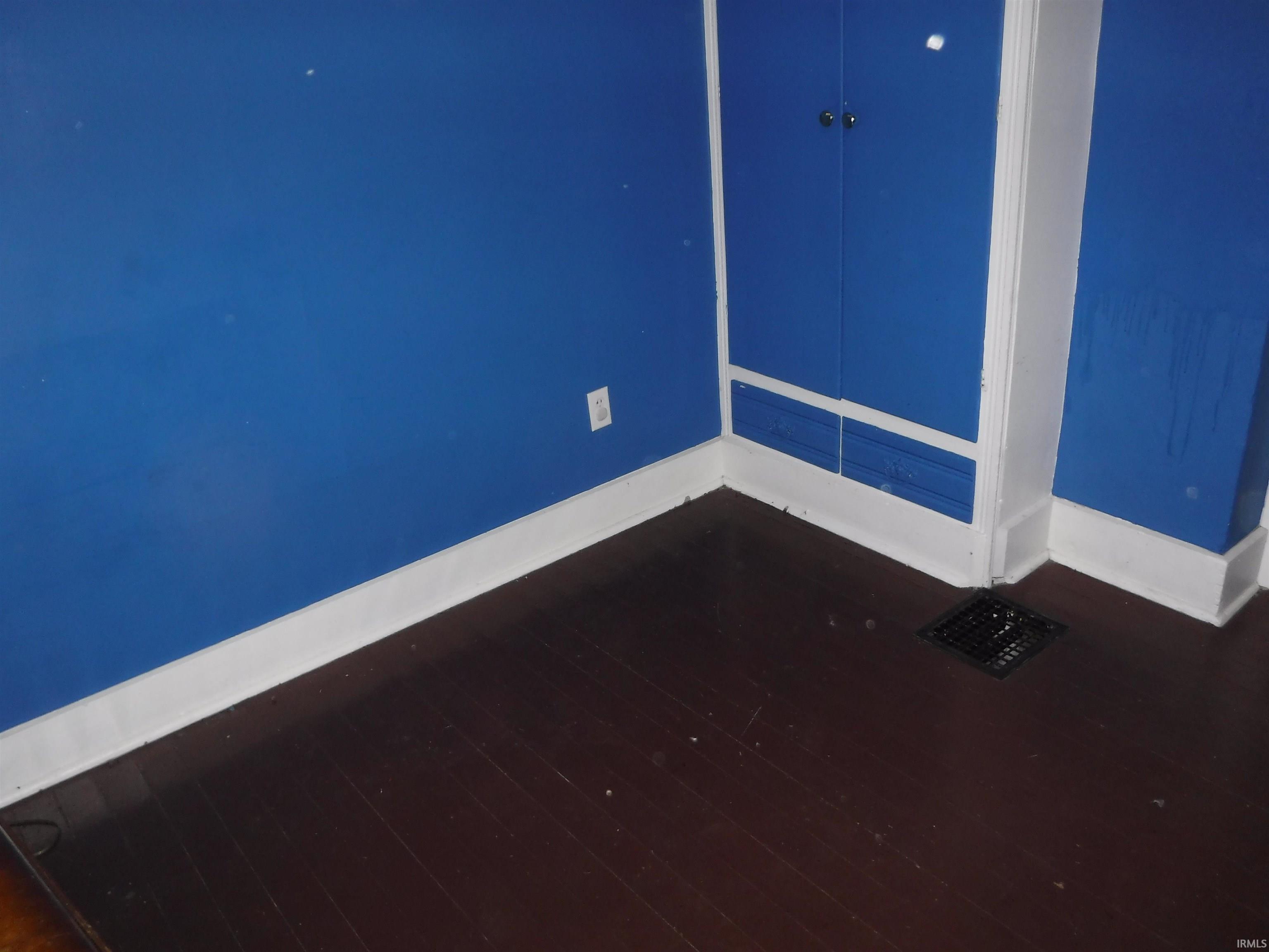 938 Herman Street Fort Wayne, IN 46808 - Photo 18 of 26 Gallery Image 18