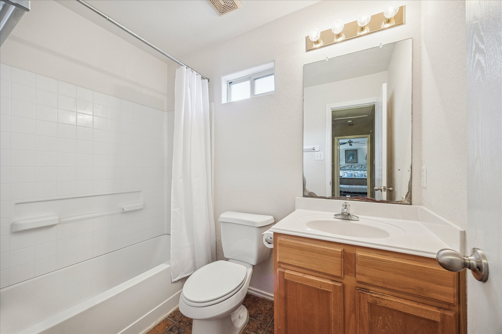 12811 Rio Lindo Street Rosharon, TX 77583 - Photo 11 of 13 a bathroom with a sink toilet and shower