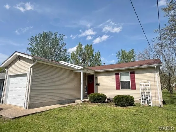 $135,000 | 310 South Harper Street, Montgomery City, MO 63361