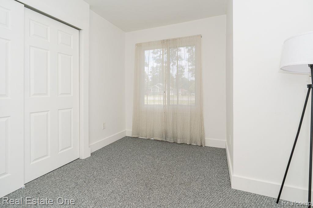 2392 West Auburn Road Rochester, MI 48309 - Photo 12 of 20