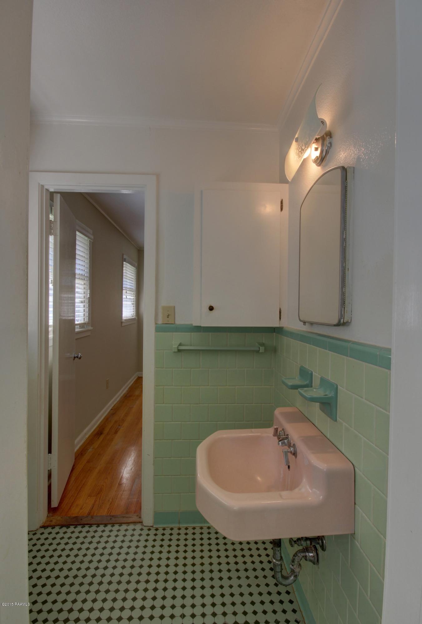 101 Pontiac Road Lafayette, LA 70501 - Photo 20 of 30 s__36