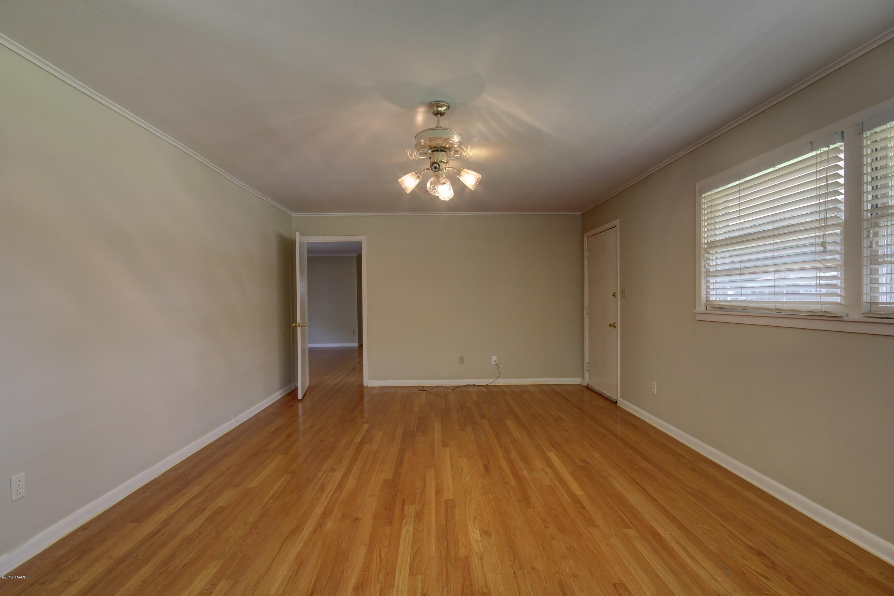 101 Pontiac Road Lafayette, LA 70501 - Photo 8 of 30 s__23