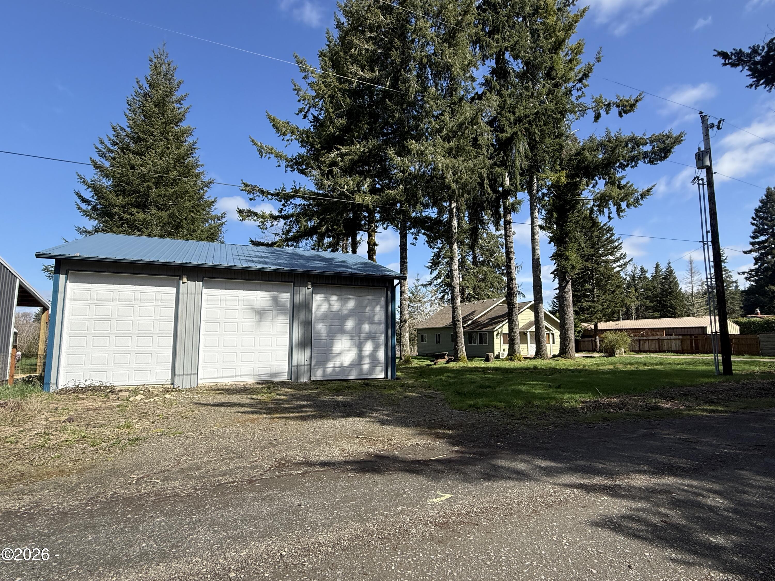 110 Camp 12 Riverside Lane Siletz, OR 97380 - Photo 2 of 48 Shop