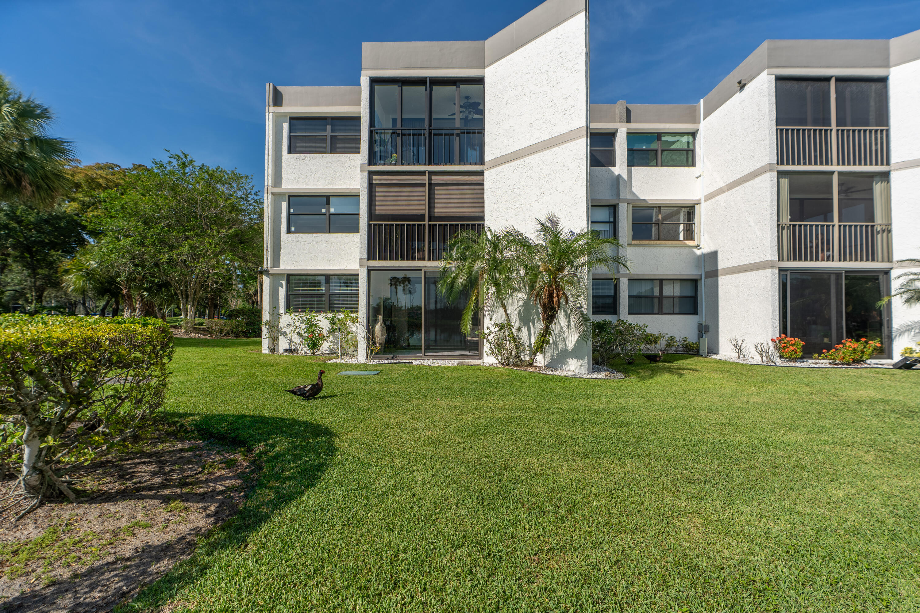16401 Golf Club Road, Unit 113 Weston, FL 33326 - Photo 61 of 65 DSC02047