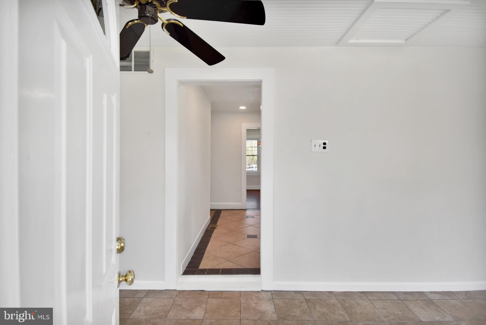 3308 Ritchie Marlboro Road Upper Marlboro, MD 20772 - Photo 16 of 27