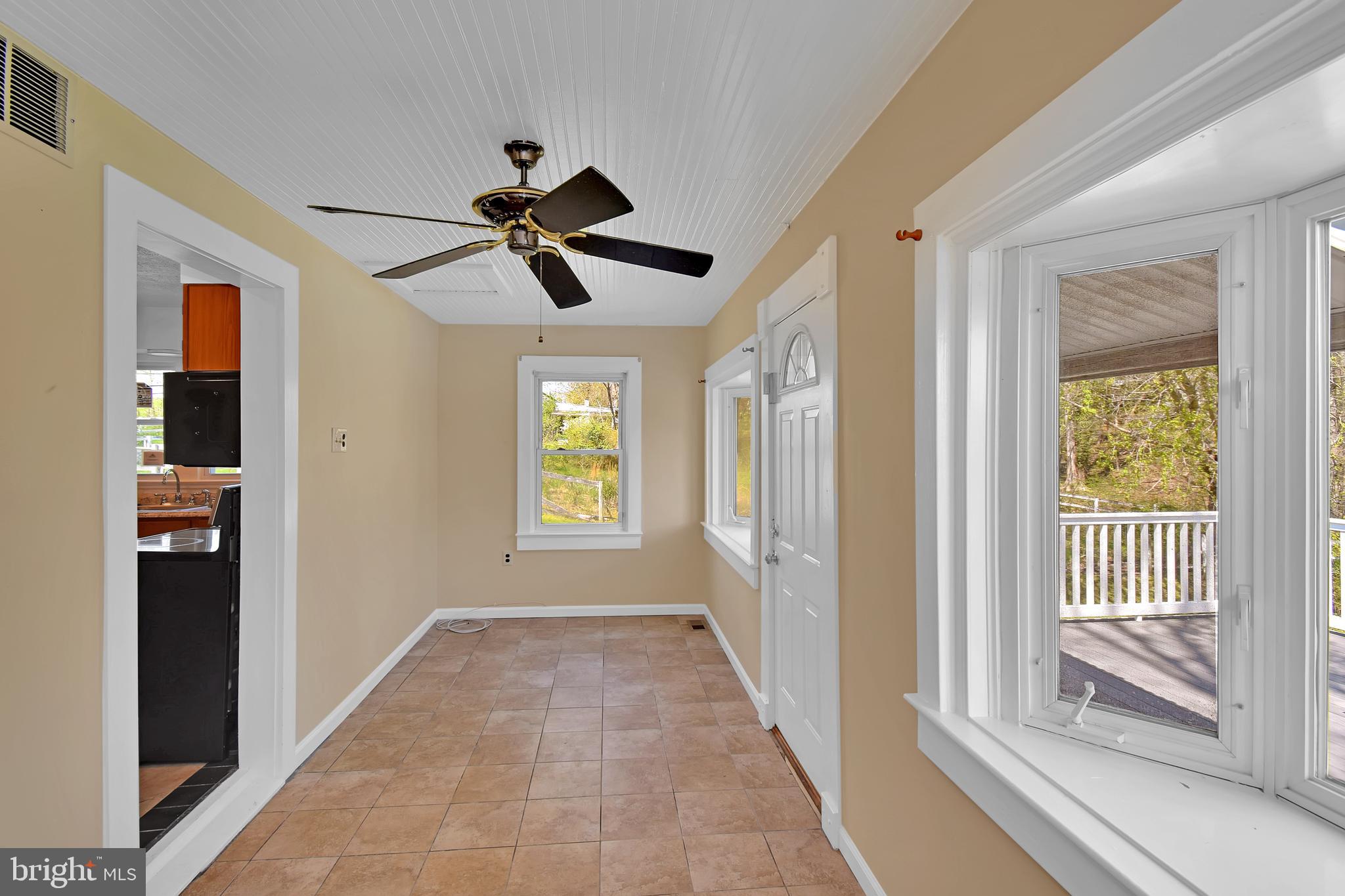 3308 Ritchie Marlboro Road Upper Marlboro, MD 20772 - Photo 6 of 27