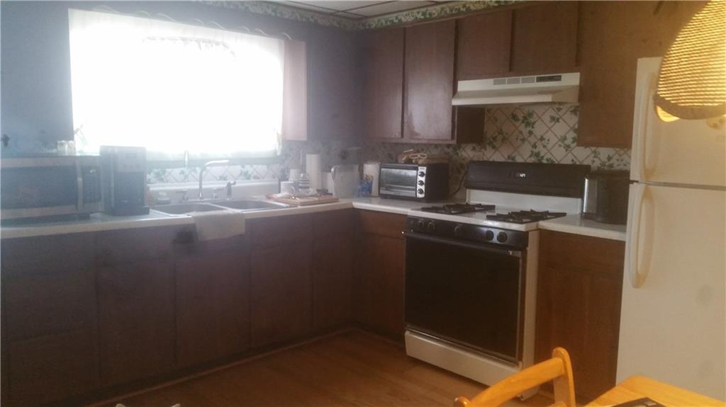 27 Patterson Road Finleyville, PA 15332 - Photo 2 of 22 Gallery Image 2