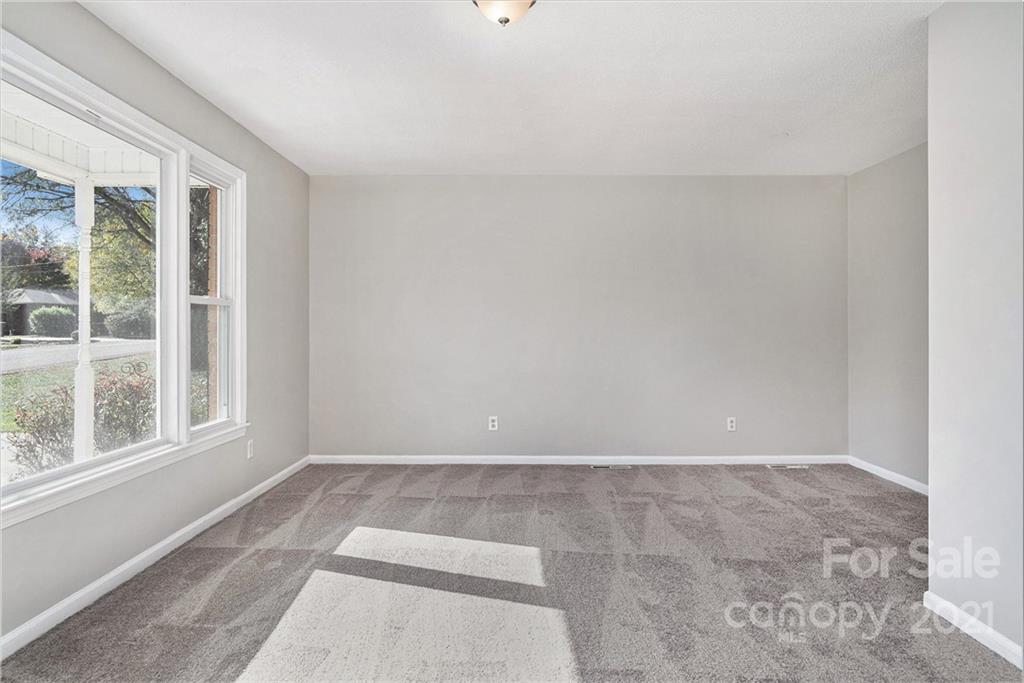 333 Windy Rush Road Kannapolis, NC 28081 - Photo 12 of 18 Gallery Image 12