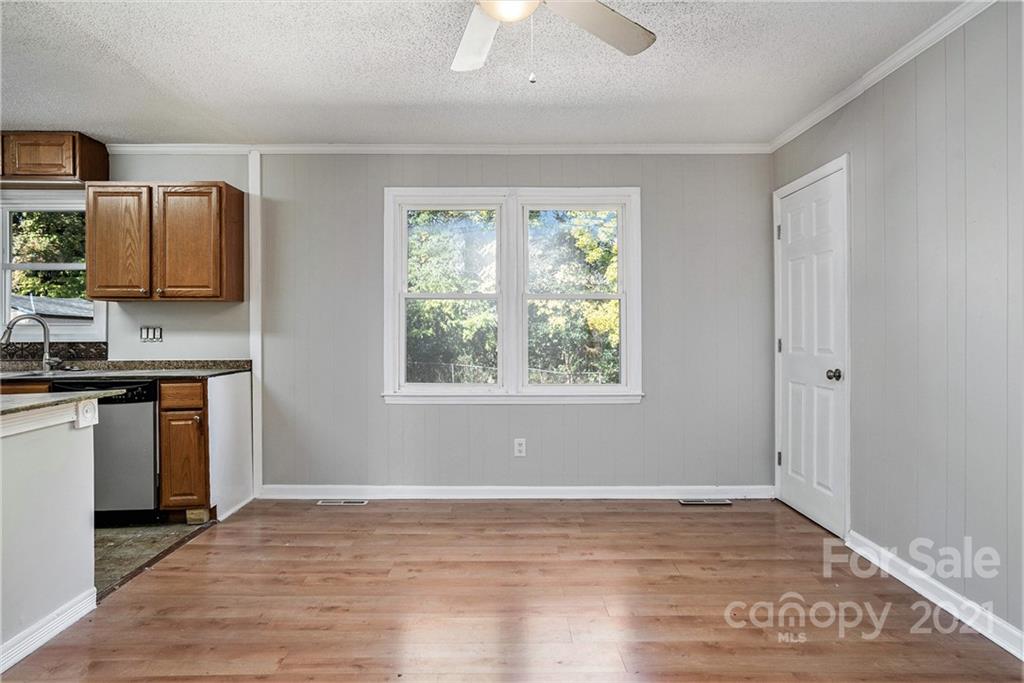 333 Windy Rush Road Kannapolis, NC 28081 - Photo 3 of 18 Gallery Image 3