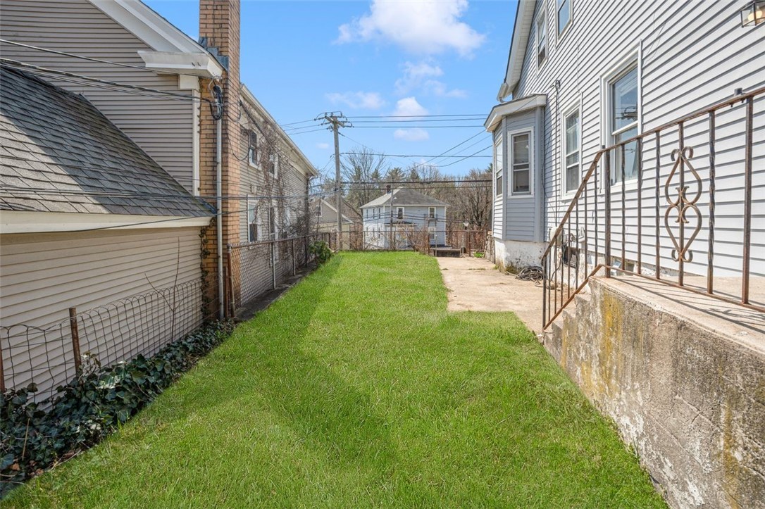 70 Highland Street West Warwick, RI 02893 - Photo 22 of 23