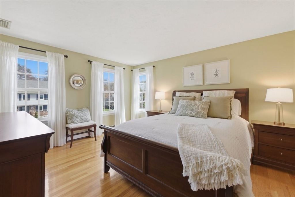 7 Tanglewood Road Walpole, MA 02032 - Photo 20 of 40