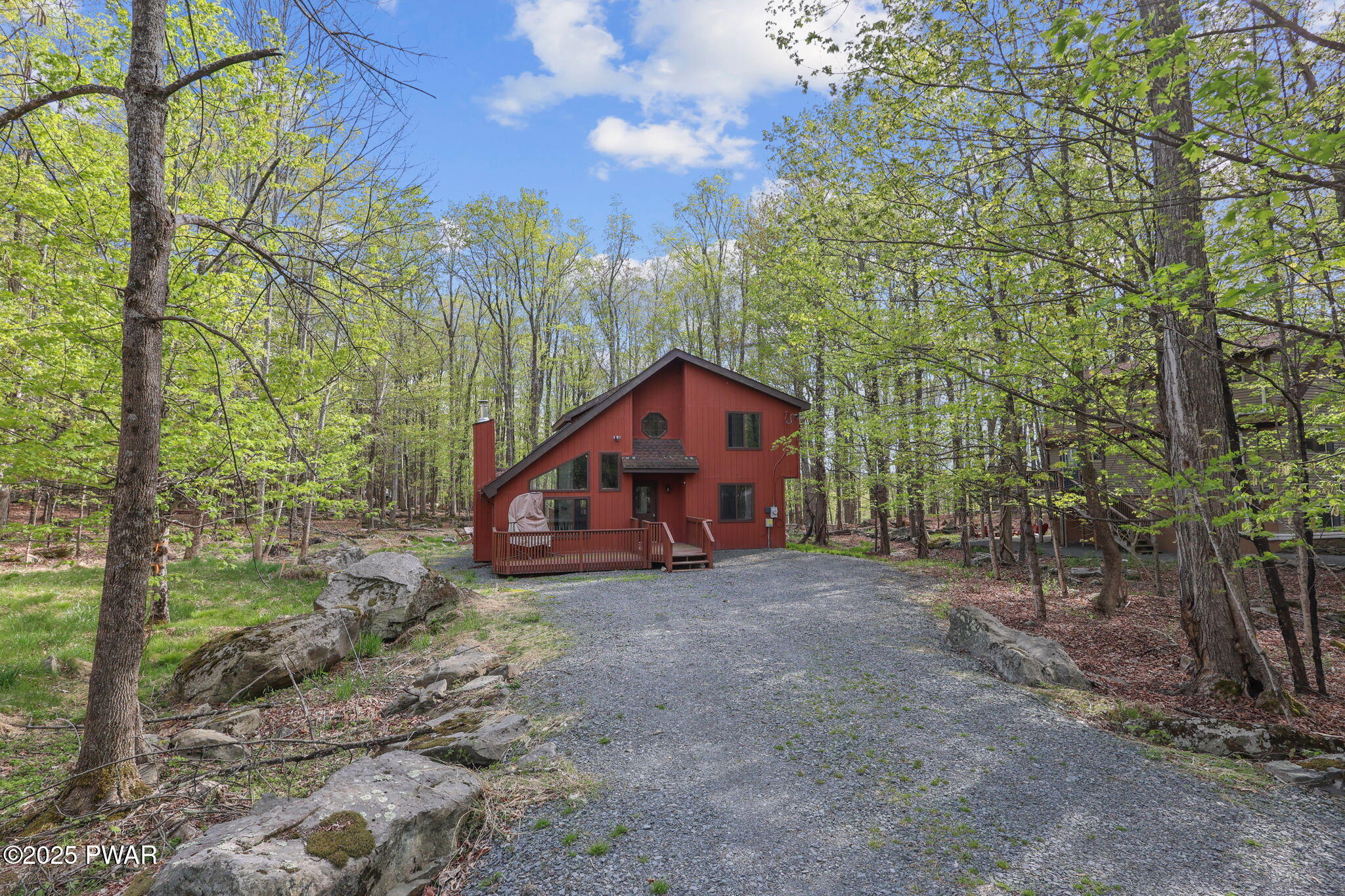 9 Roamingwood Road Lake Ariel, PA 18436 - Photo 5 of 43