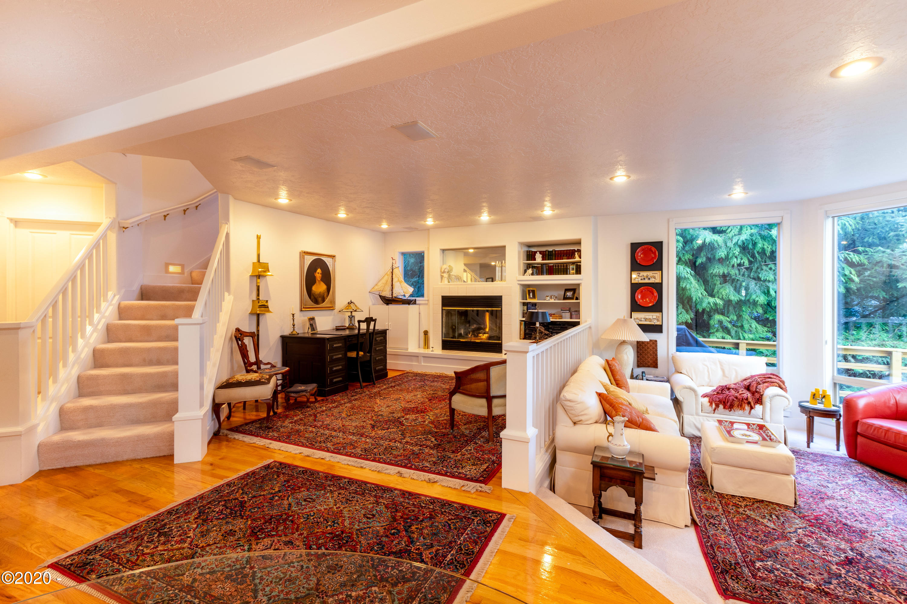 225 Southwest Midden Reach Depoe Bay, OR 97341 - Photo 5 of 35 Formal Dining or ?