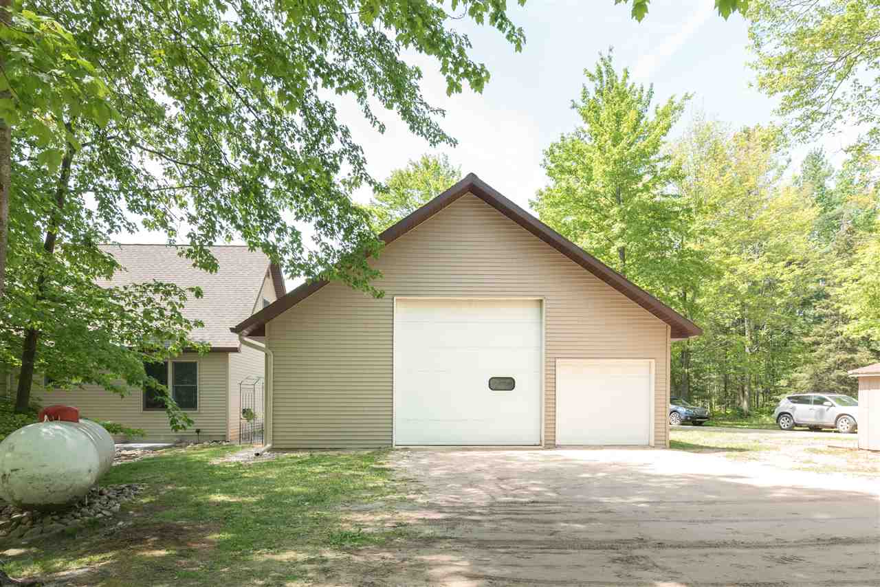 6295 West Coleman Road Weidman, MI 48893 - Photo 29 of 48 1831130-28.JPG