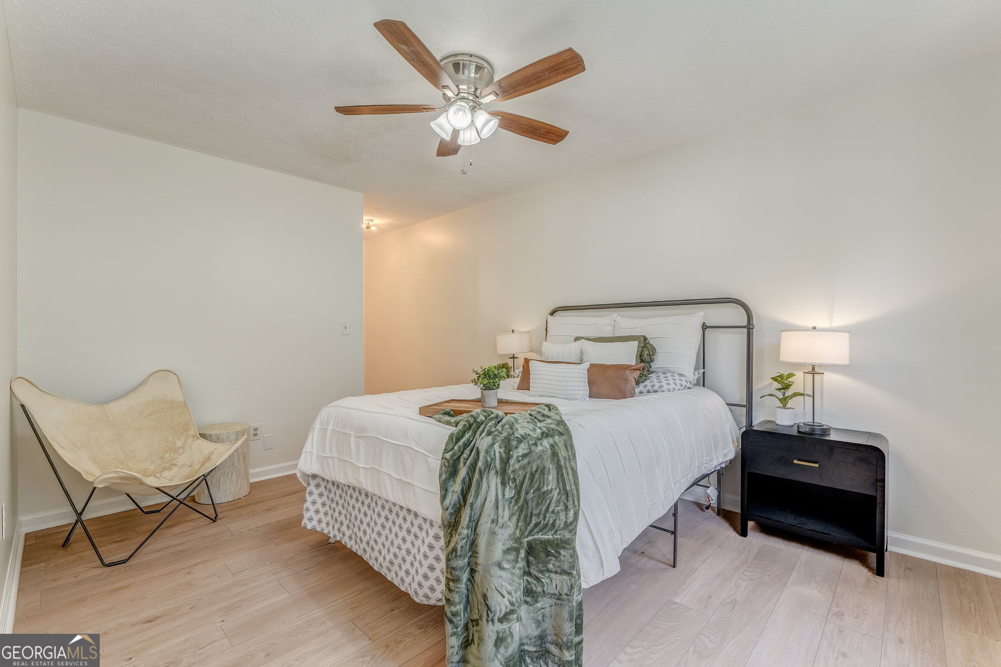 728 Hutto Road Cedartown, GA 30125 - Photo 22 of 40 a bedroom with a bed and window