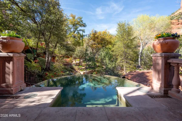 $17,000,000 | 30-40 Squaw Lane, Sedona, AZ 86336